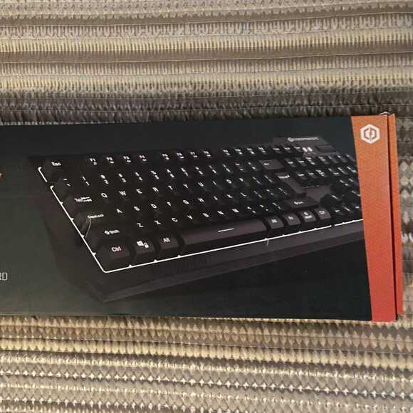 CyberpowerPC Play Ready Wired Gaming Keyboard 01 NOHI and M1 131 Gaming Mouse - Picture 10 of 11